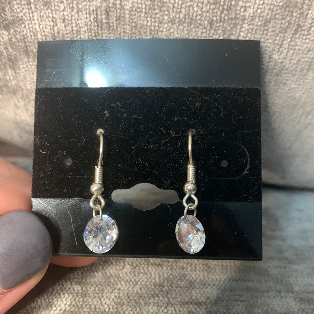 Cubic zirconia dangling earrings